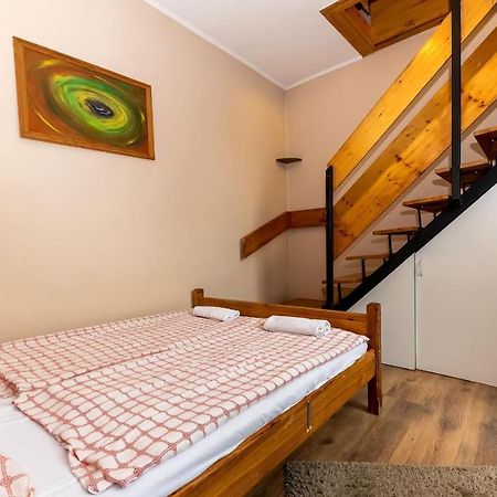 Csillagtura Panzio Bed & Breakfast Eger Exterior photo