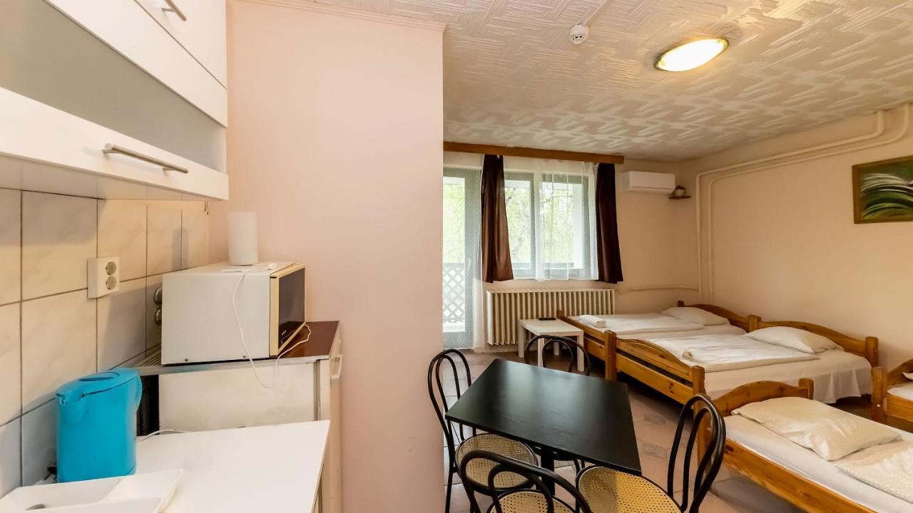 Csillagtura Panzio Bed & Breakfast Eger Exterior photo