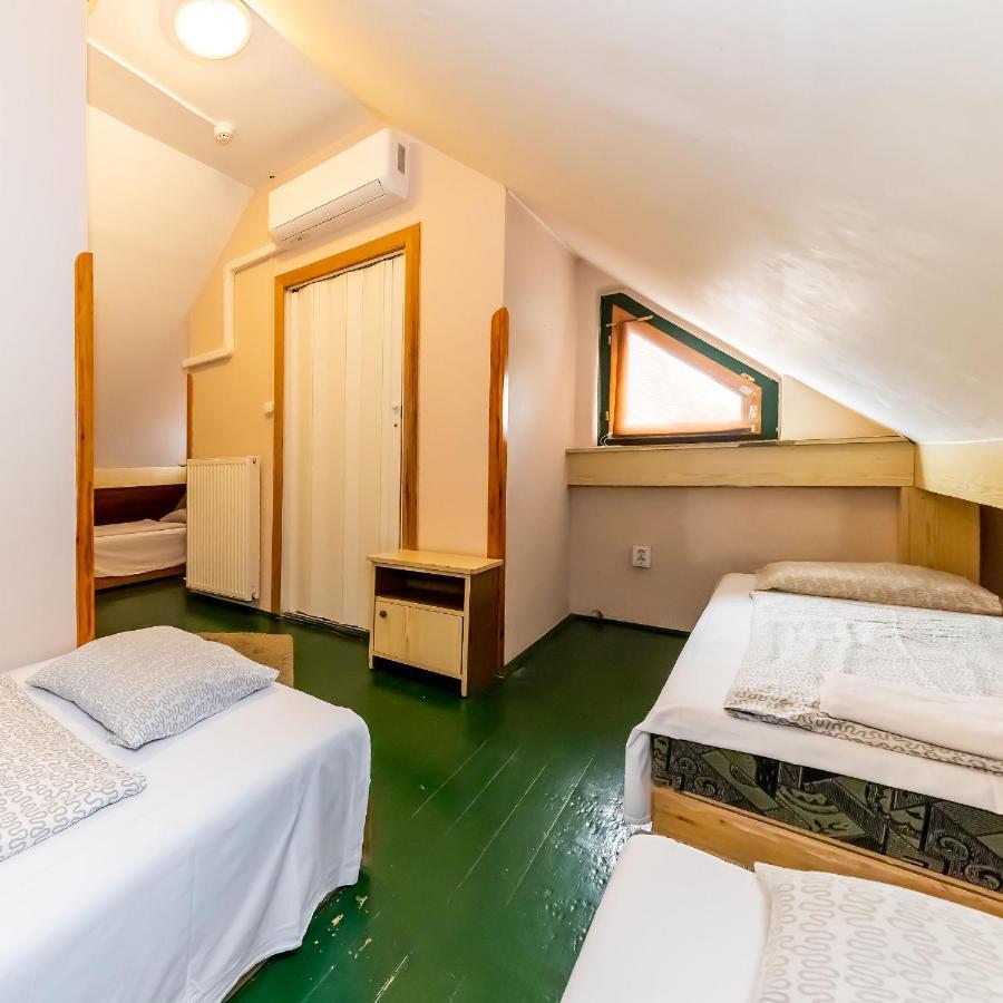 Csillagtura Panzio Bed & Breakfast Eger Exterior photo