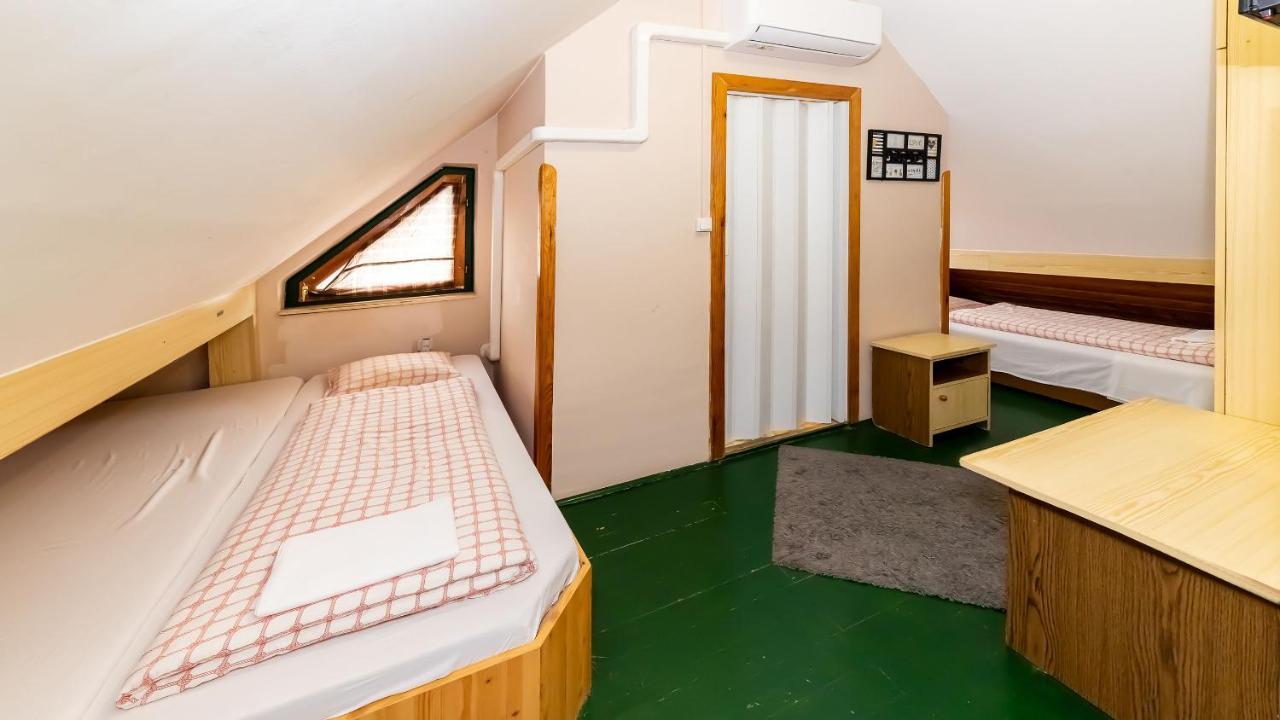 Csillagtura Panzio Bed & Breakfast Eger Exterior photo