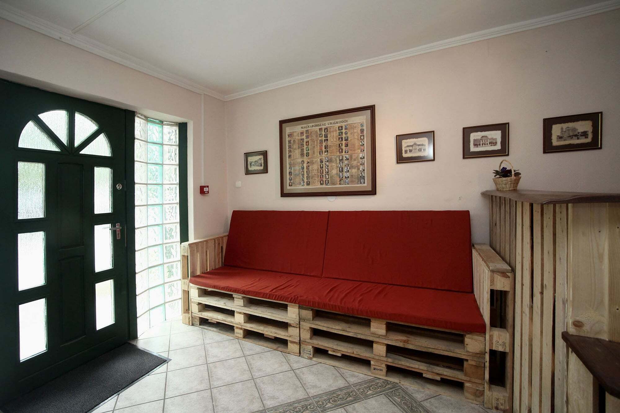 Csillagtura Panzio Bed & Breakfast Eger Exterior photo